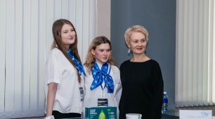 Первая мужская клиника на конференции «Внедри ИИ»